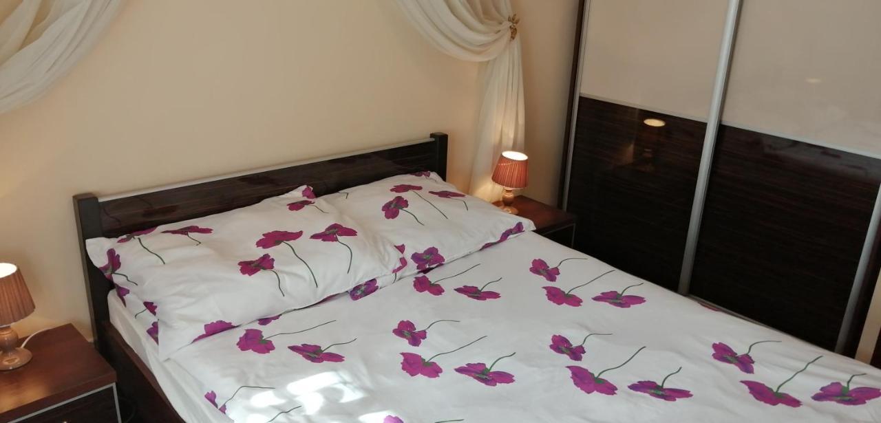 Apartament Olivia *